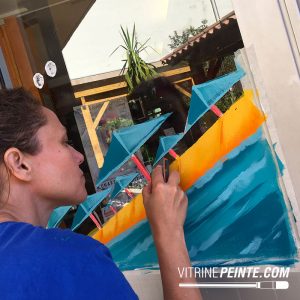 artiste peintre dessin sur vitre deco été plage à Nice