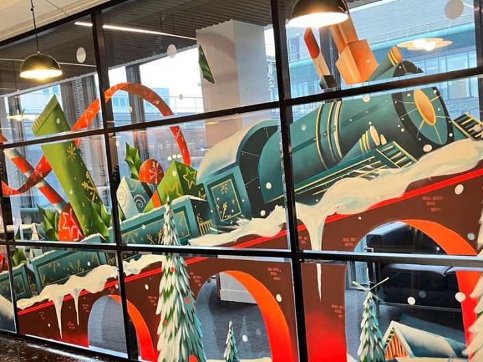 Décorations de vitrines 2026 : l’art de sublimer Noël en magasin