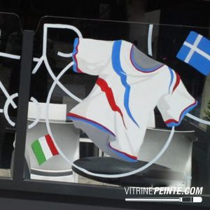 Maillot cyclisme géant : peinture Vitrine Décoration Tour de France, idée déco Tour de France 2026 pour commerçants, mairies, collectivités