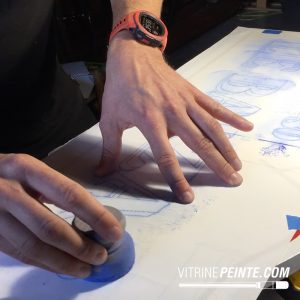 Atelier Restauration à cannes - lettrage Enseigne Peinture sur Bois
