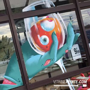 Mains de zombi geante, halloween.deco-vitrine-peinte-fresque-decorative-peinture-phosphorescente-tendance.lumiere-noir