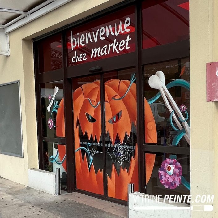Décoration Halloween pour magasin GSS : une vitrine originale peinte à la main