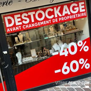 tarif sticker déstockage peinture pour vitrine magasin