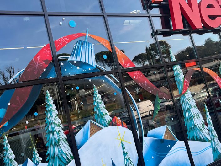 déco peinture sur vitrine de noël